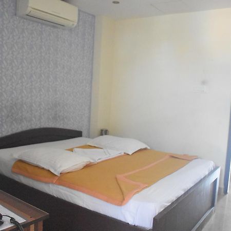 Отель Star Msr Residency Perambalur Экстерьер фото