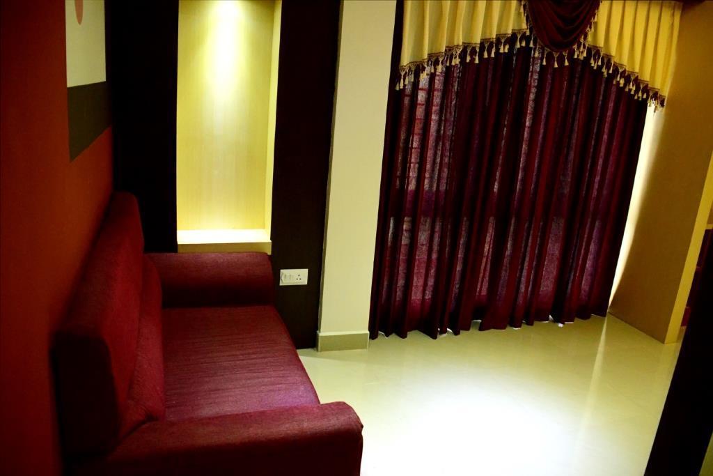 Отель Star Msr Residency Perambalur Экстерьер фото
