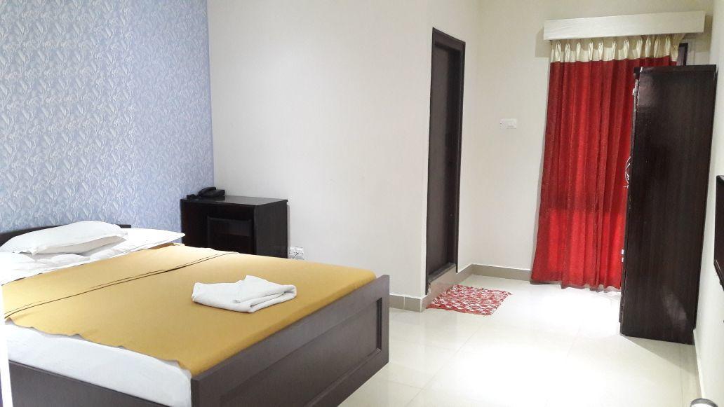 Отель Star Msr Residency Perambalur Экстерьер фото