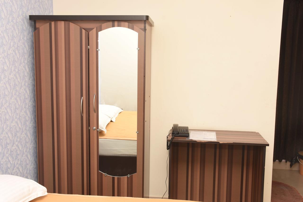Отель Star Msr Residency Perambalur Экстерьер фото